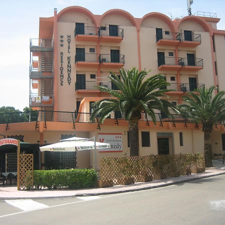 Hotel Kennedy Metaponto Kültér fotó